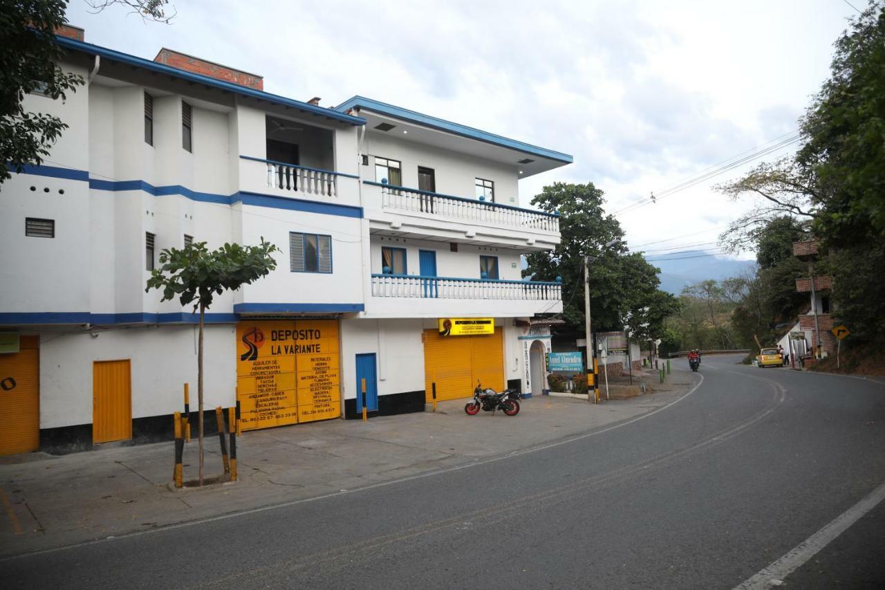 Hospedaje Aquel Almendro Hotell Santa Fe de Antioquia Eksteriør bilde